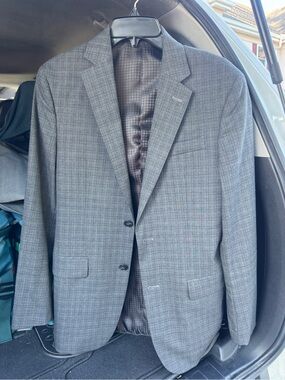 J Ferrar Slim Fit Houndstooth Pattern 38R Sport Coat